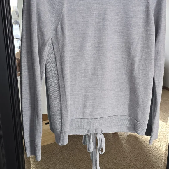 Lululemon Athletica Blue Merino Wool Sweater Sz 6 - Picture 6 of 9